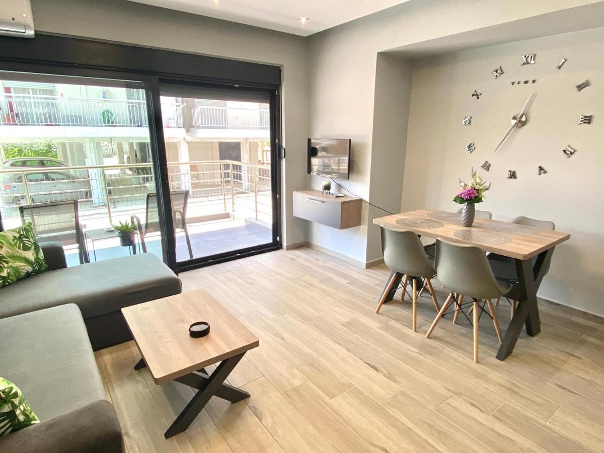 Lux Apartment Nea Kallikratia Nea Kallikrateia Eksteriør billede