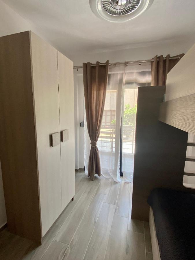 Lux Apartment Nea Kallikratia Nea Kallikrateia Eksteriør billede