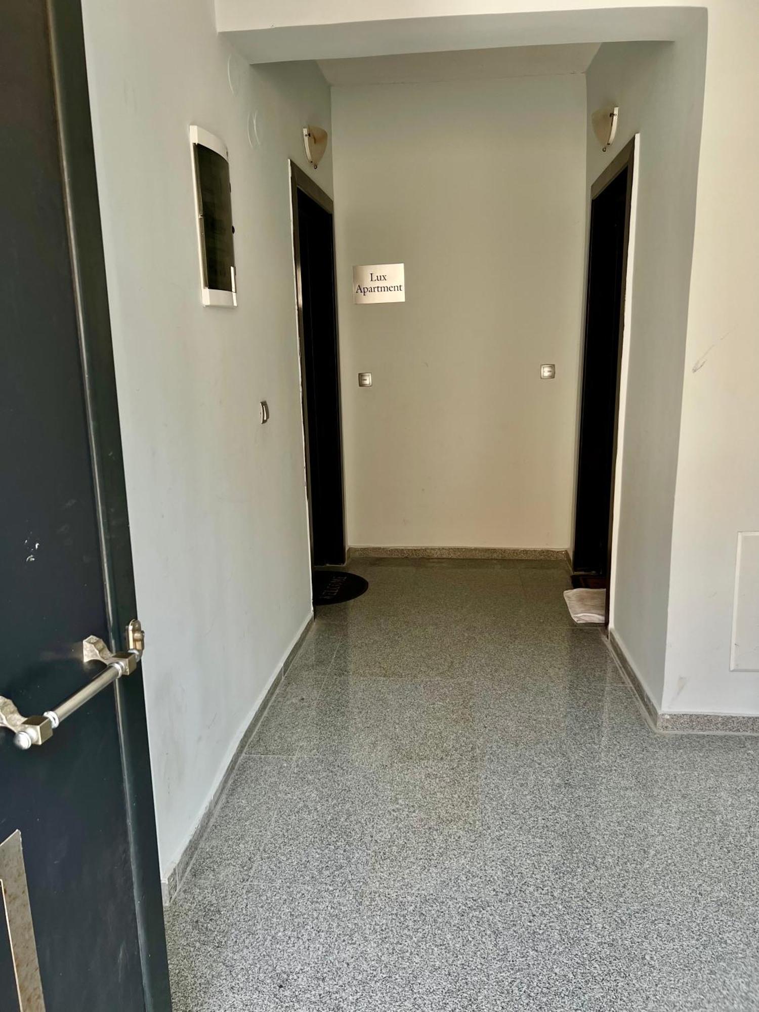 Lux Apartment Nea Kallikratia Nea Kallikrateia Eksteriør billede